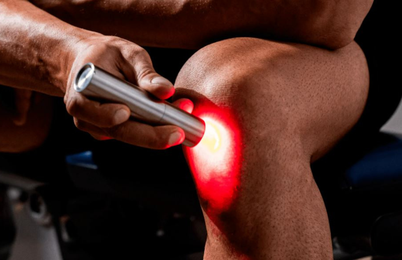 Inflammation no more! How to Harness Red Light Therapy to Soothe Inflammation at Home